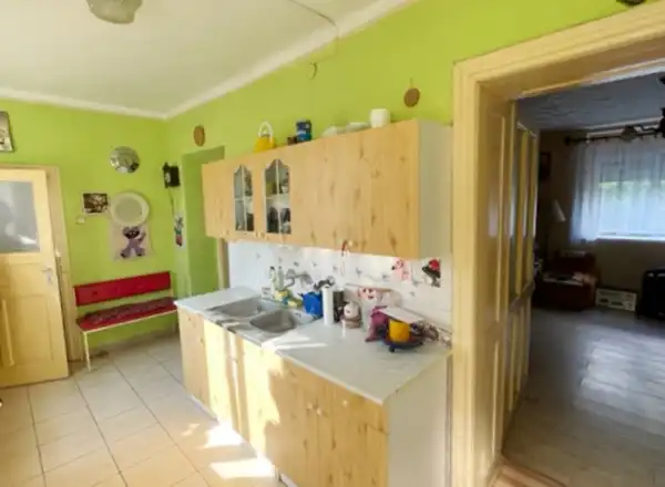 Eladó családi ház, Szob 2 szoba 80 m² 29.99 M Ft